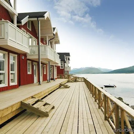 Tjeldsundbrua Hotel 3*