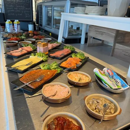 帖尔德孙布鲁瓦酒店 酒店