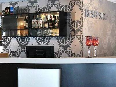 帖尔德孙布鲁瓦酒店 3* Skanland