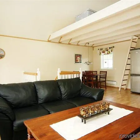 Tjeldsundbrua Отель Skanland