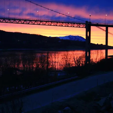 Tjeldsundbrua 3* Skanland