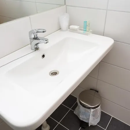 Tjeldsundbrua Отель Skanland